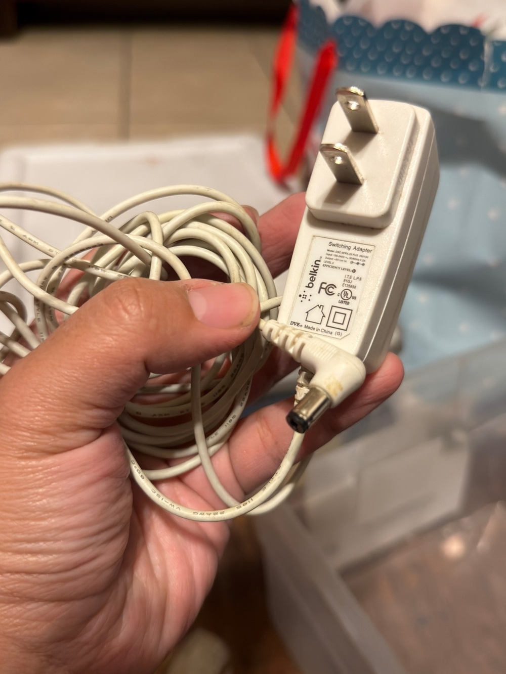 Belkin White Wall Charger with White Cable and Barrel Connector